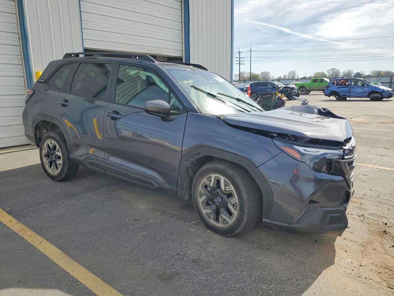 2025 SUBARU FORESTER PREMIUM photo 4