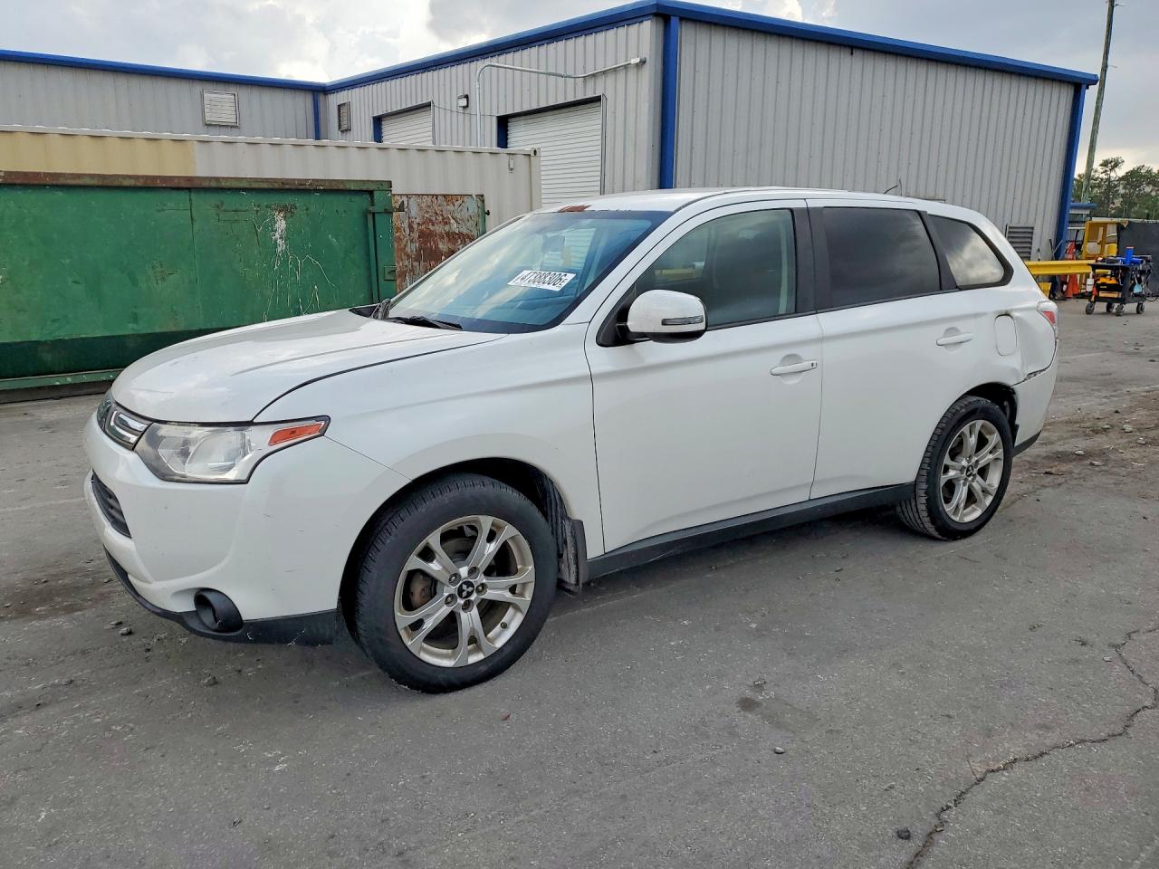 2014 MITSUBISHI OUTLANDER