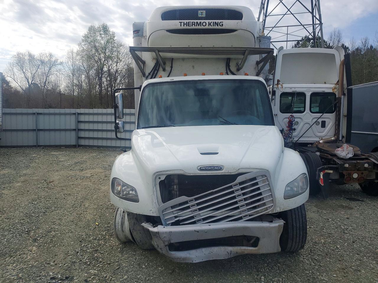 2018 FREIGHTLINER BUSINESS CLASS M2 REFRIGERATED BOX TRUCK photo 9