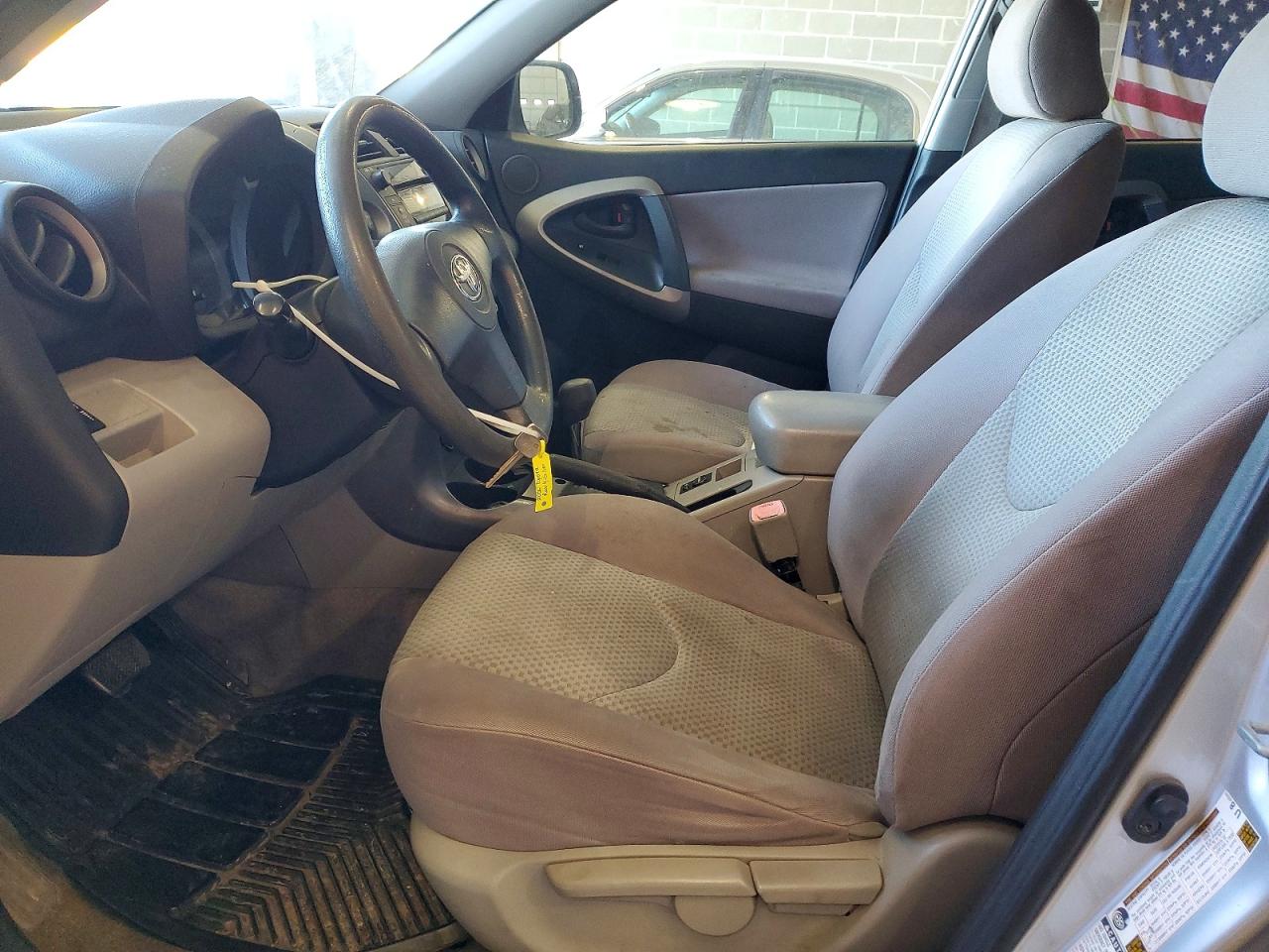 2006 TOYOTA RAV4 BASE photo 19