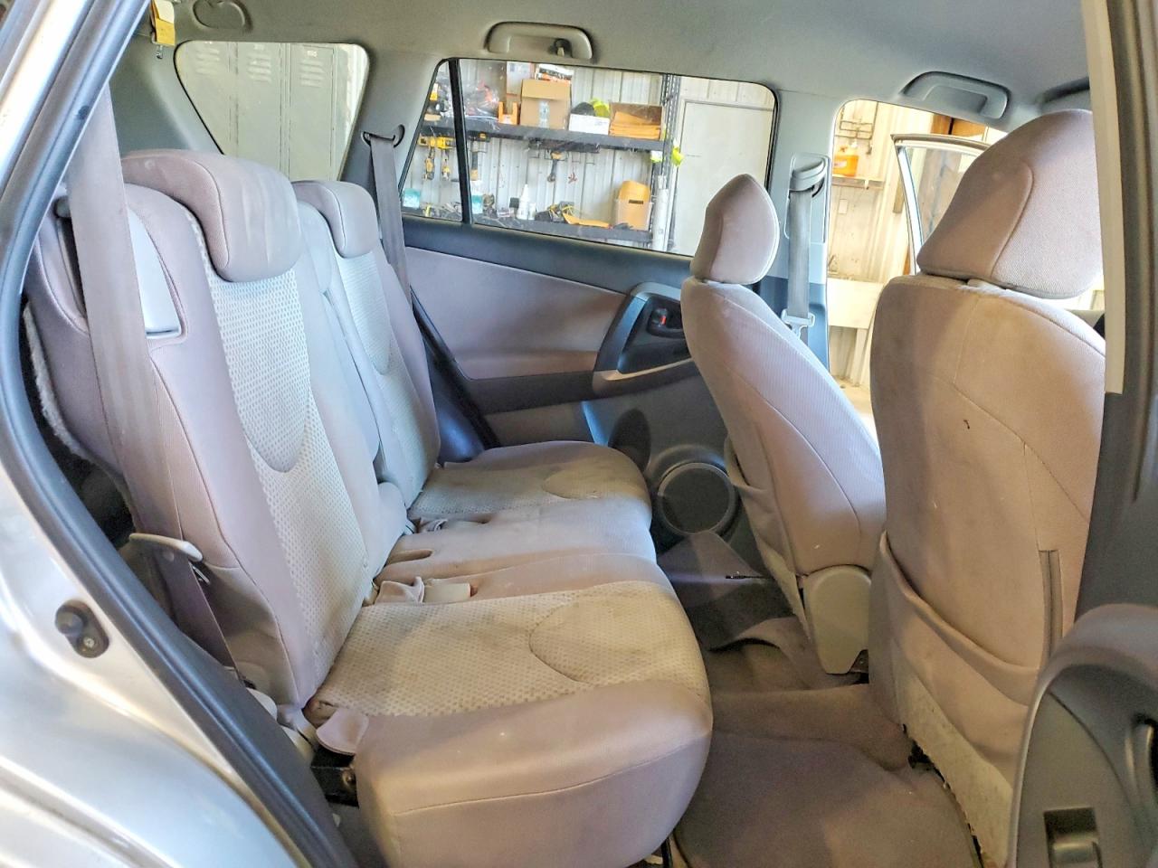 2006 TOYOTA RAV4 BASE photo 28