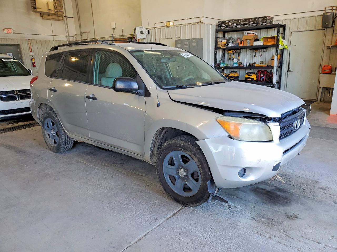 2006 TOYOTA RAV4 BASE photo 10