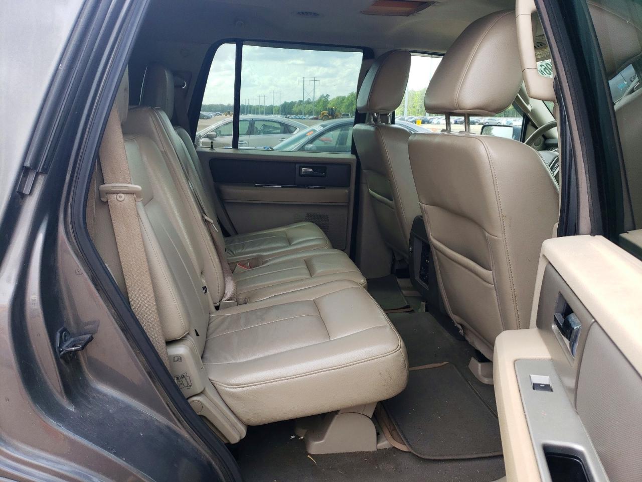 2010 FORD EXPEDITION XLT photo 21