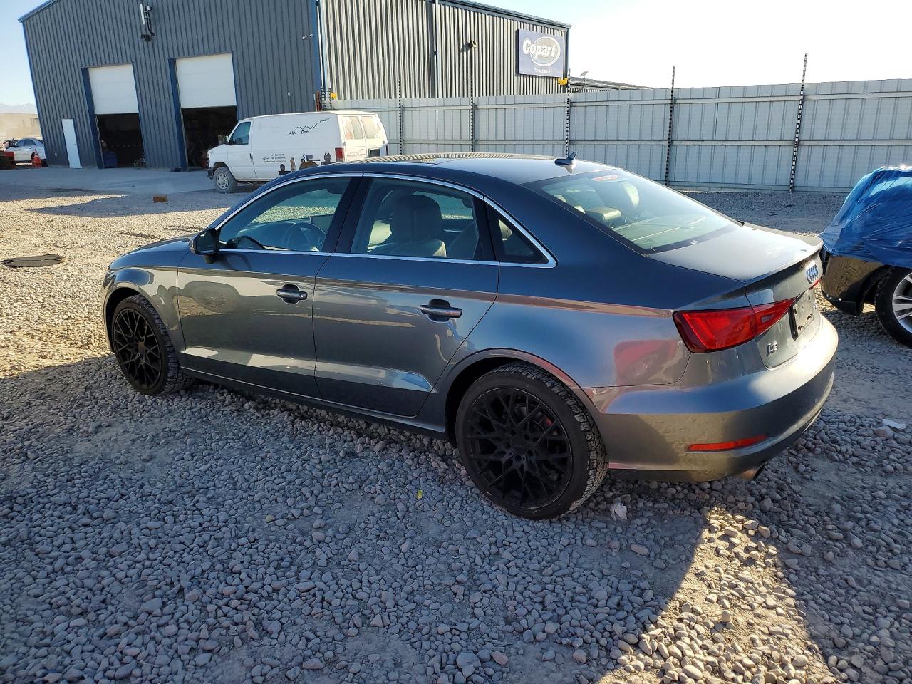 2015 AUDI A3 PREMIUM photo 2