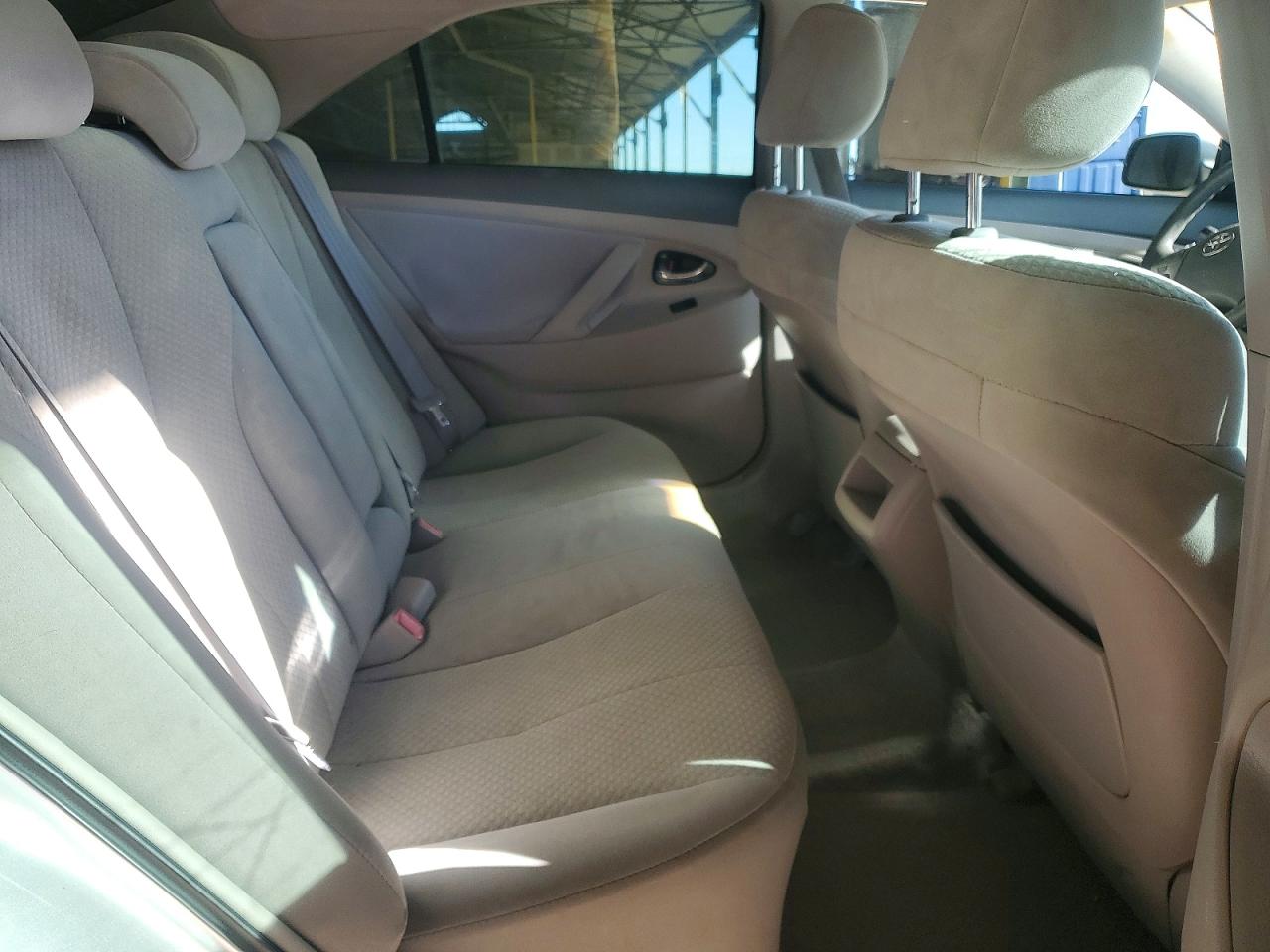 2007 TOYOTA CAMRY LE photo 19