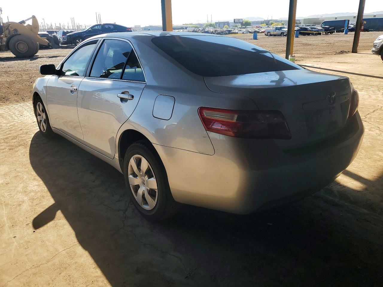 2007 TOYOTA CAMRY LE photo 3