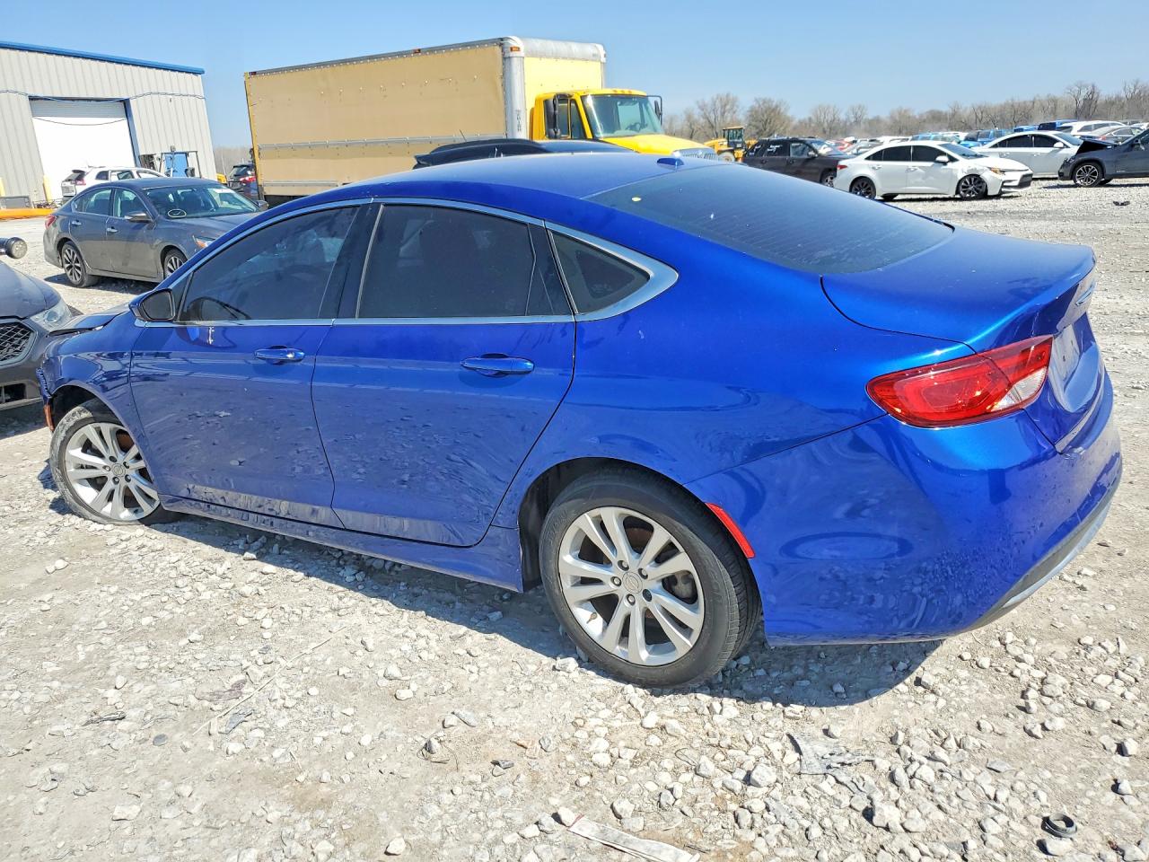 2015 CHRYSLER 200 LIMITED photo 2