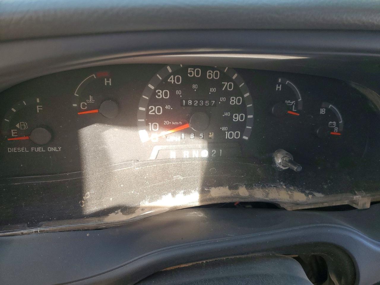 2003 FORD E350 DELIVERY VAN photo 9