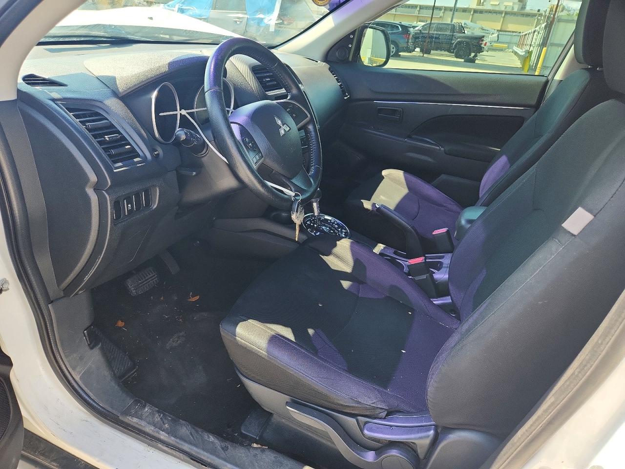 2015 MITSUBISHI OUTLANDER SPORT ES photo 19