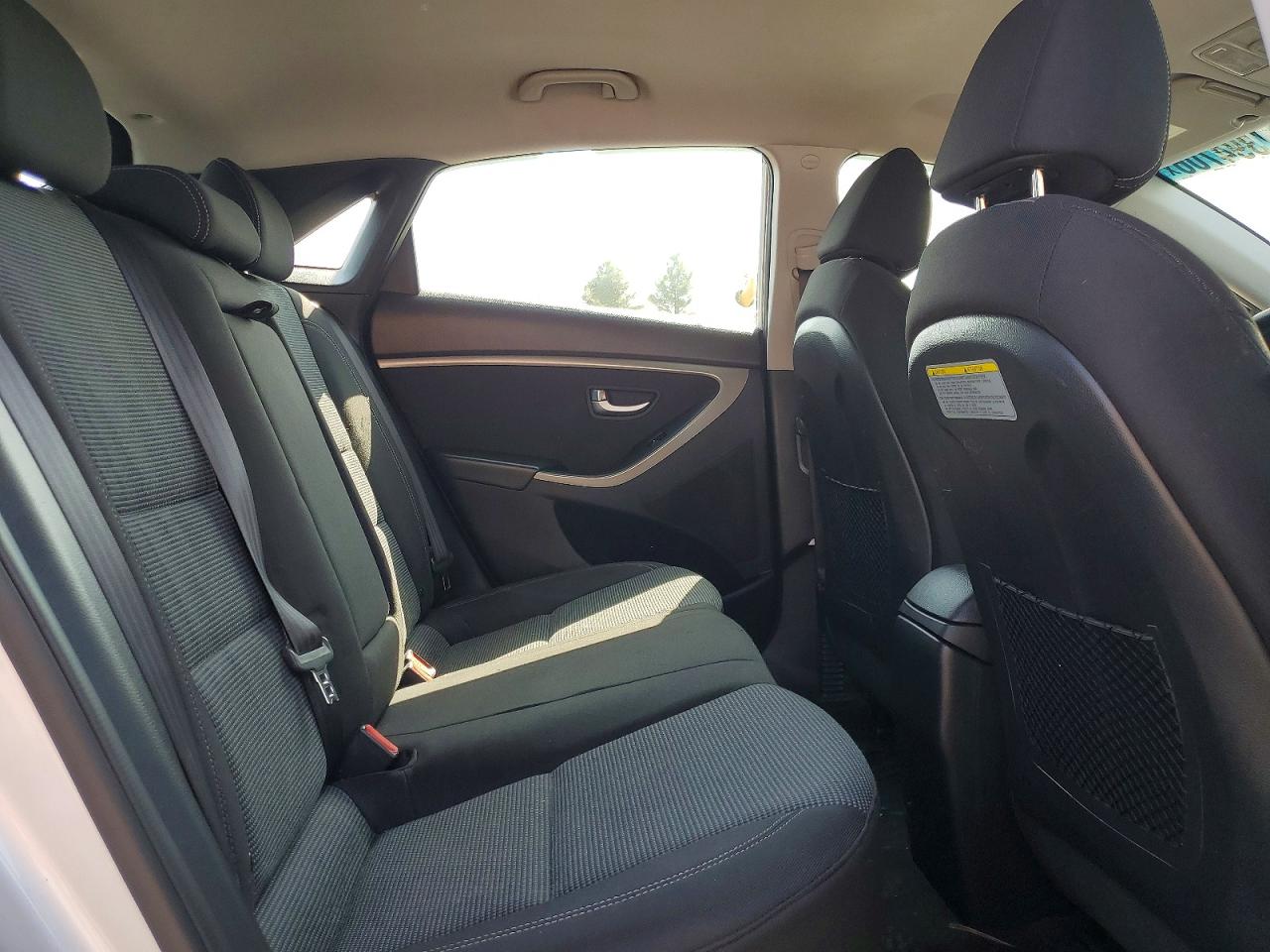 2016 HYUNDAI ELANTRA GT BASE photo 28