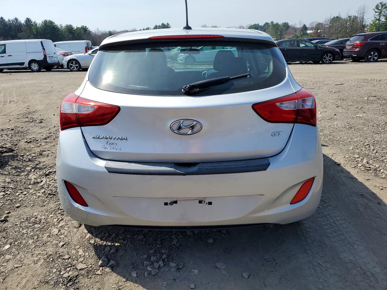 2016 HYUNDAI ELANTRA GT BASE photo 16