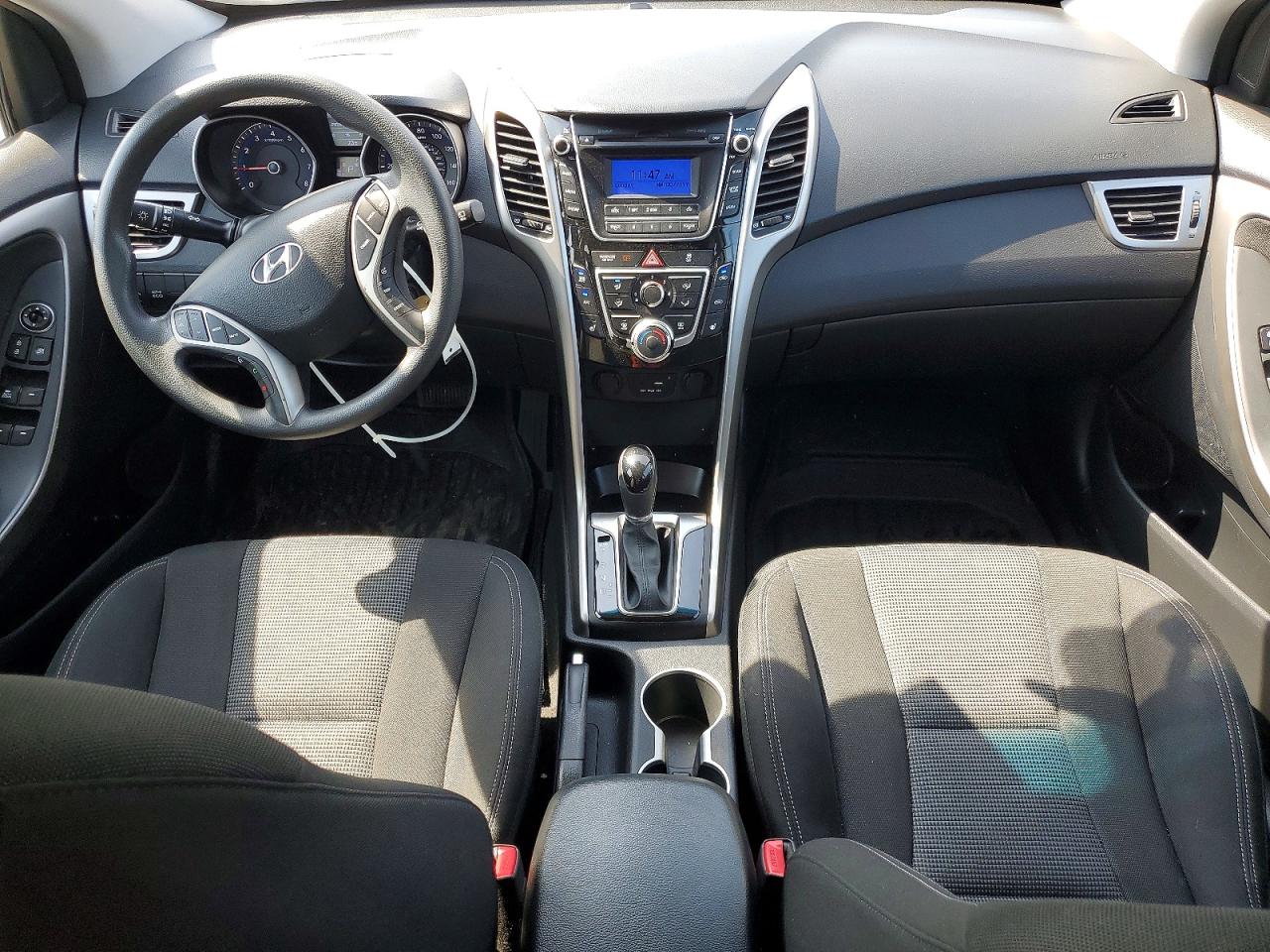 2016 HYUNDAI ELANTRA GT BASE photo 22