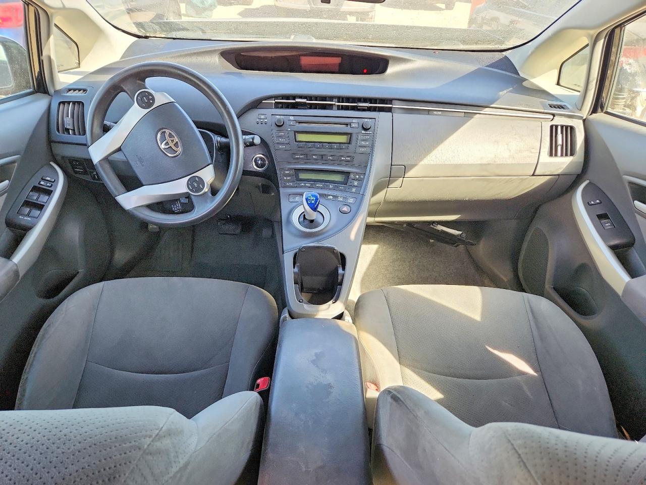 2010 TOYOTA PRIUS II photo 22