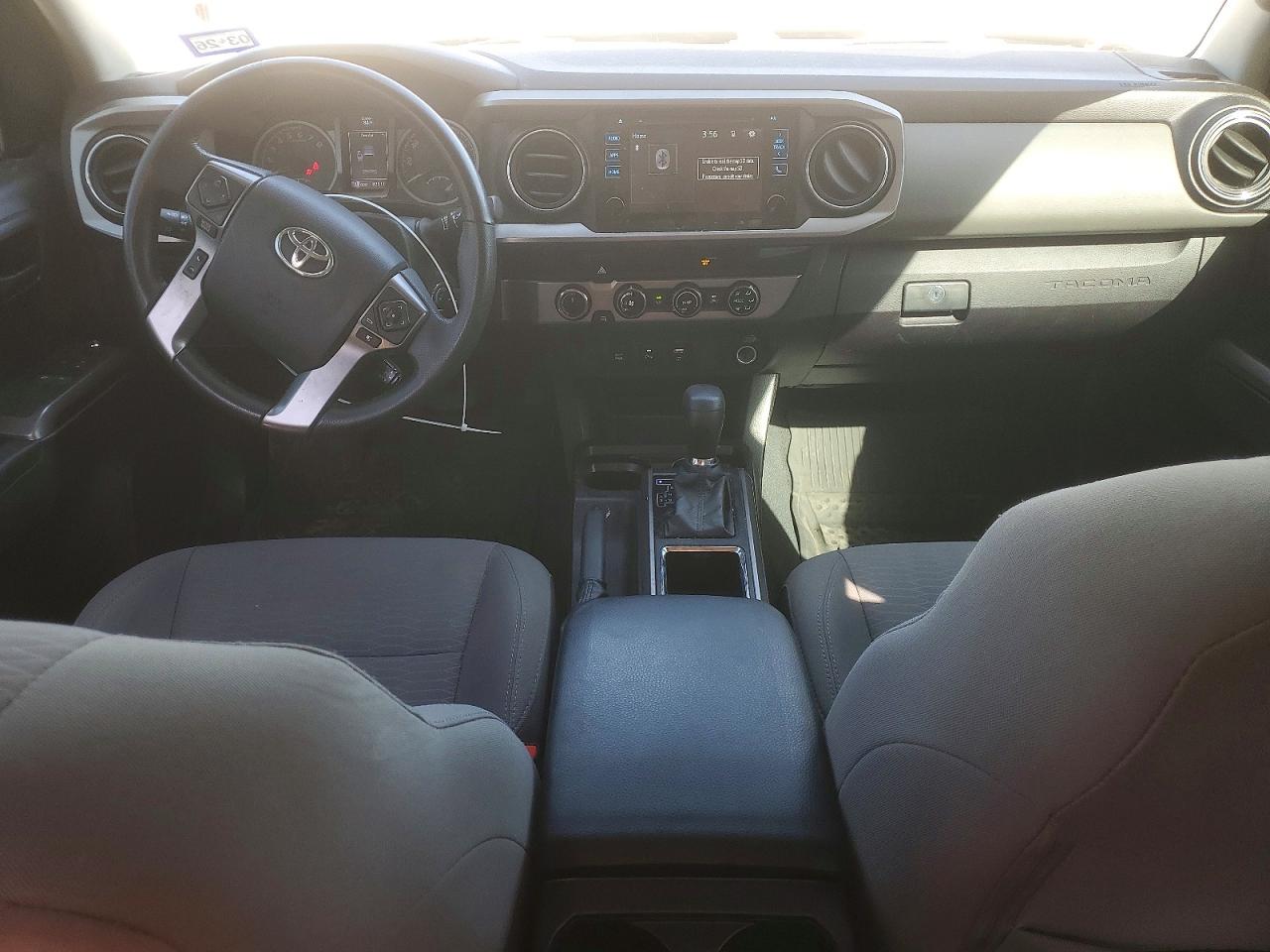 2017 TOYOTA TACOMA SR5 V6 photo 22
