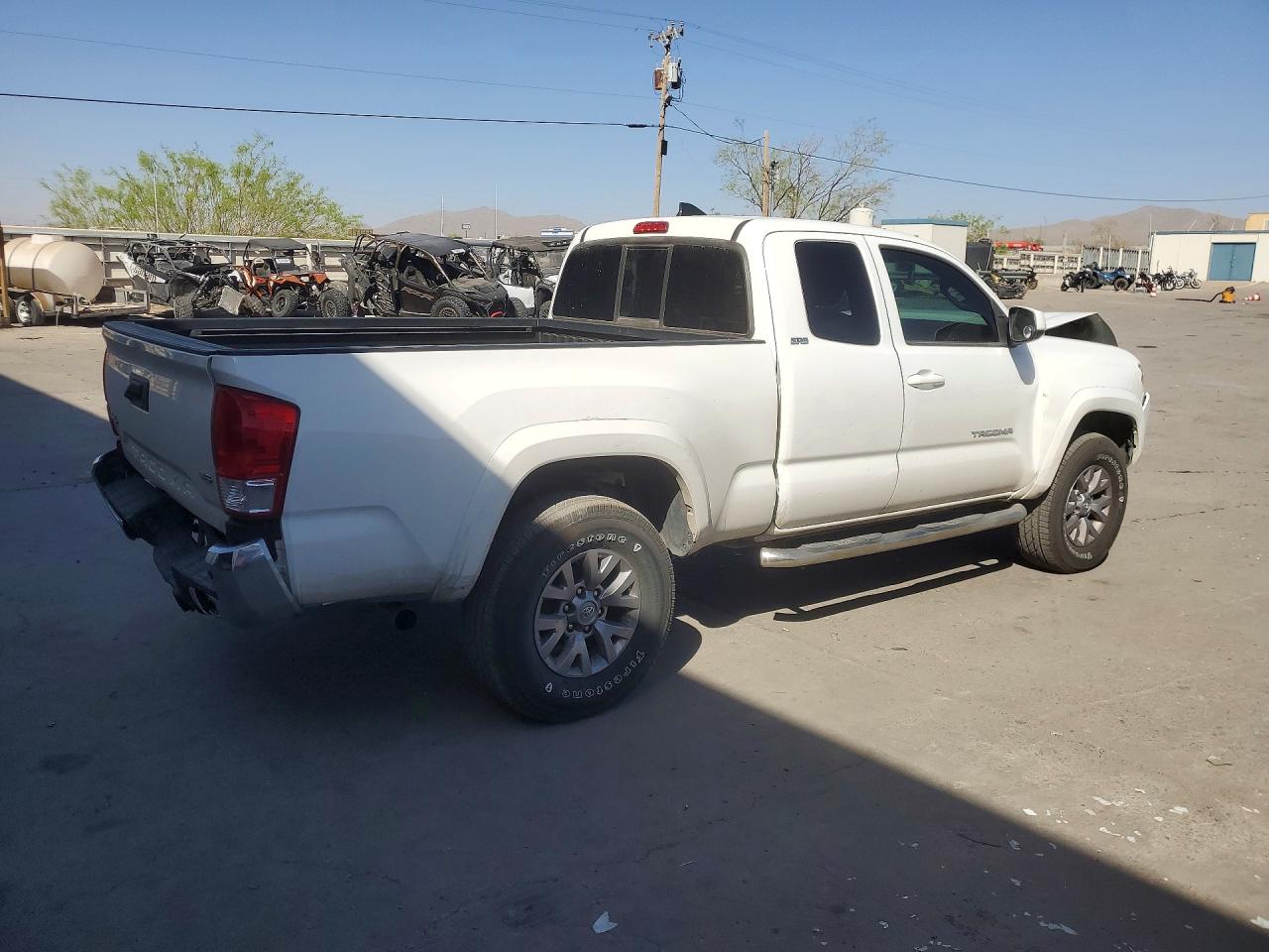 2017 TOYOTA TACOMA SR5 V6 photo 7