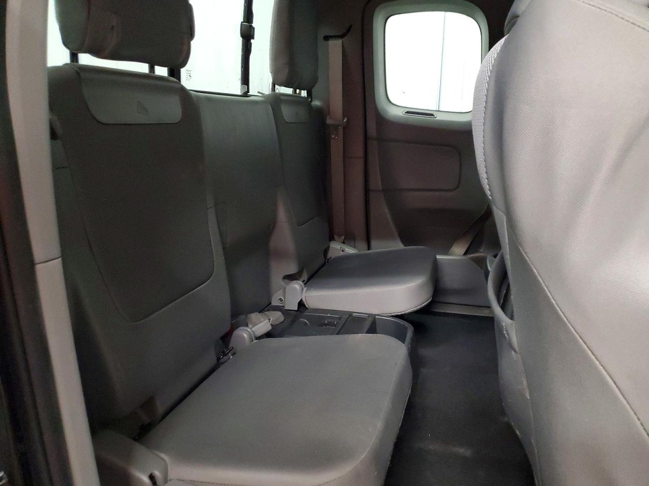 2013 TOYOTA TACOMA V6 photo 19