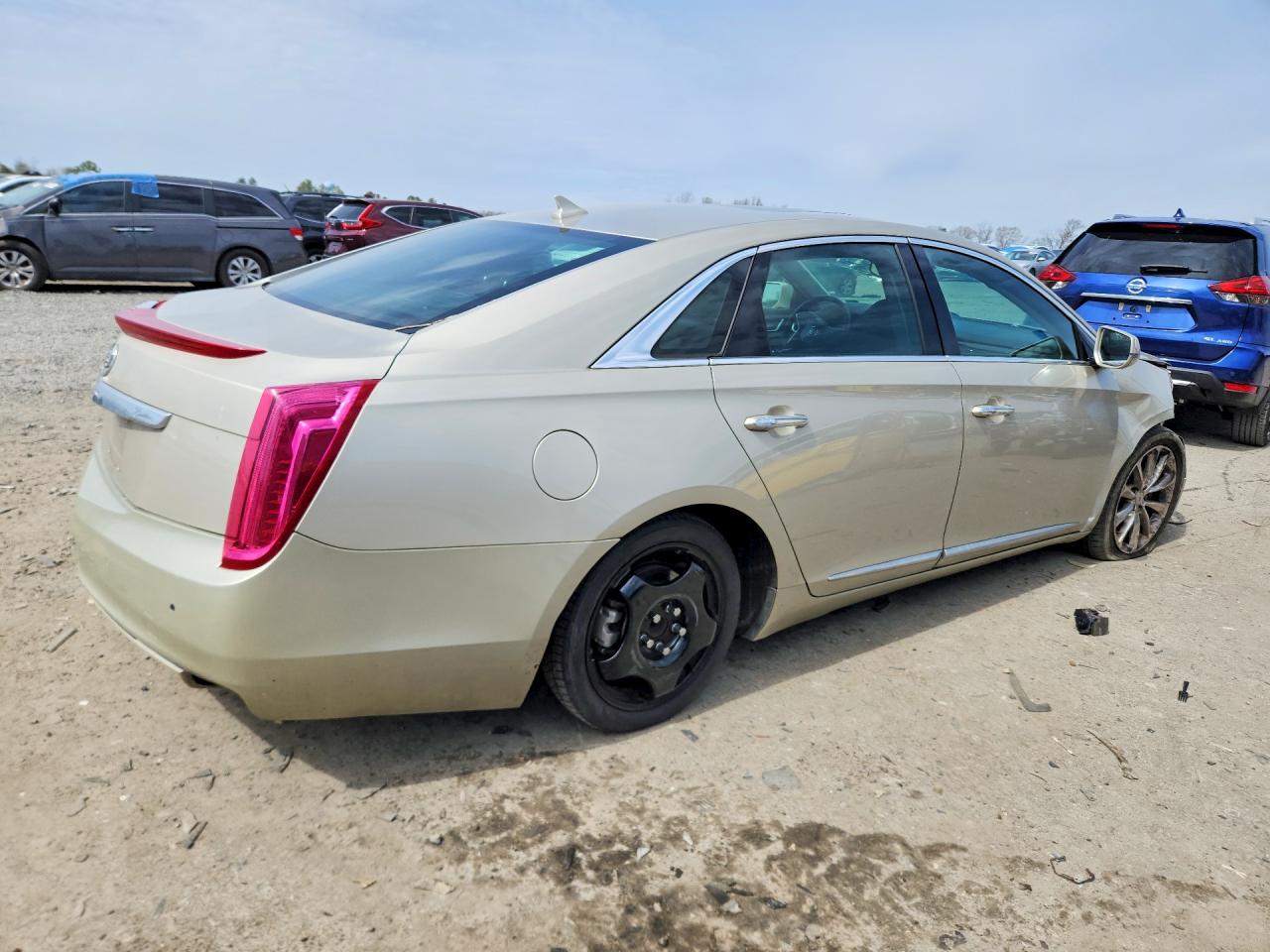 2013 CADILLAC XTS LUXURY COLLECTION photo 5