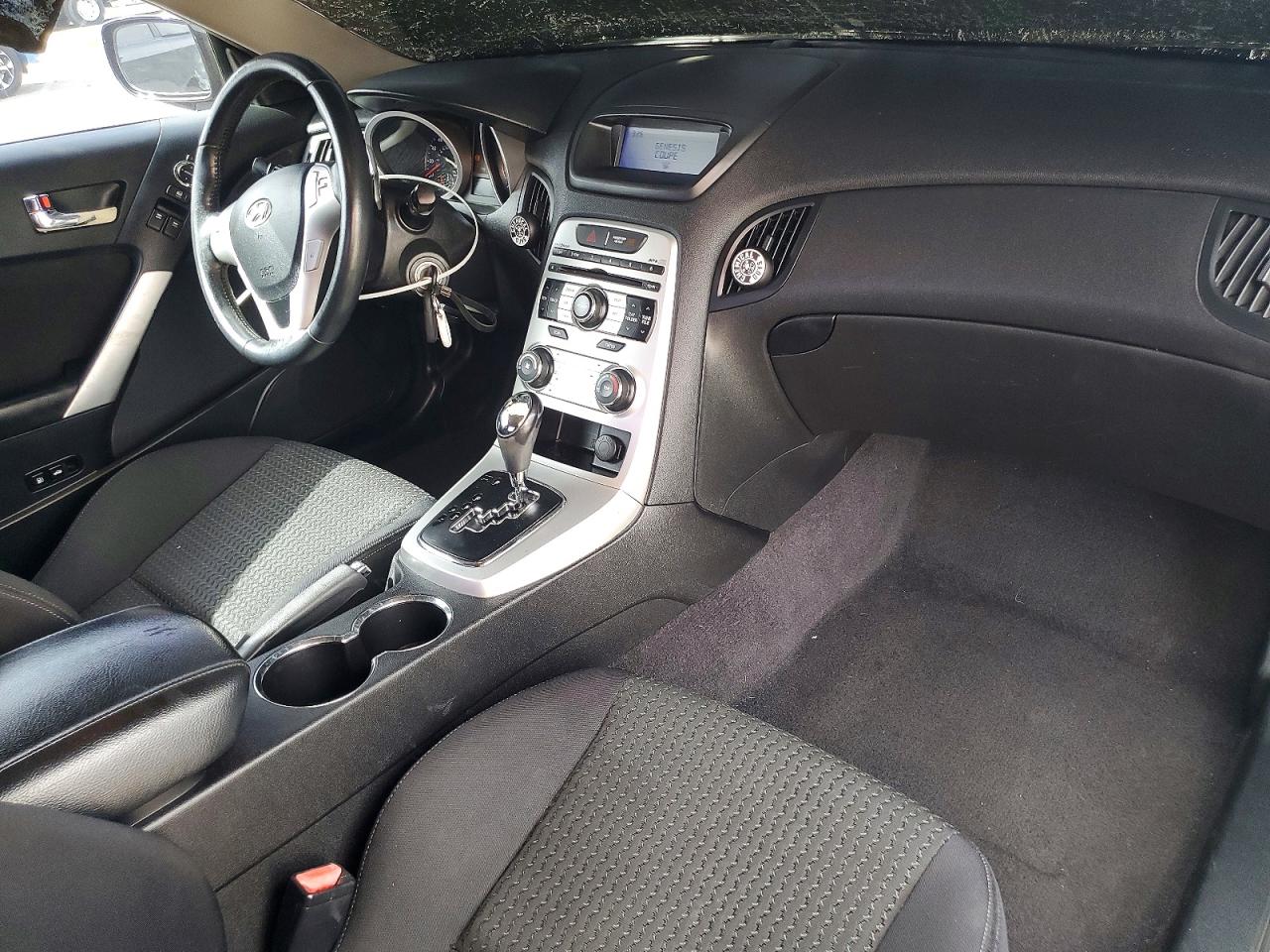 2010 HYUNDAI GENESIS COUPE 2.0T photo 8