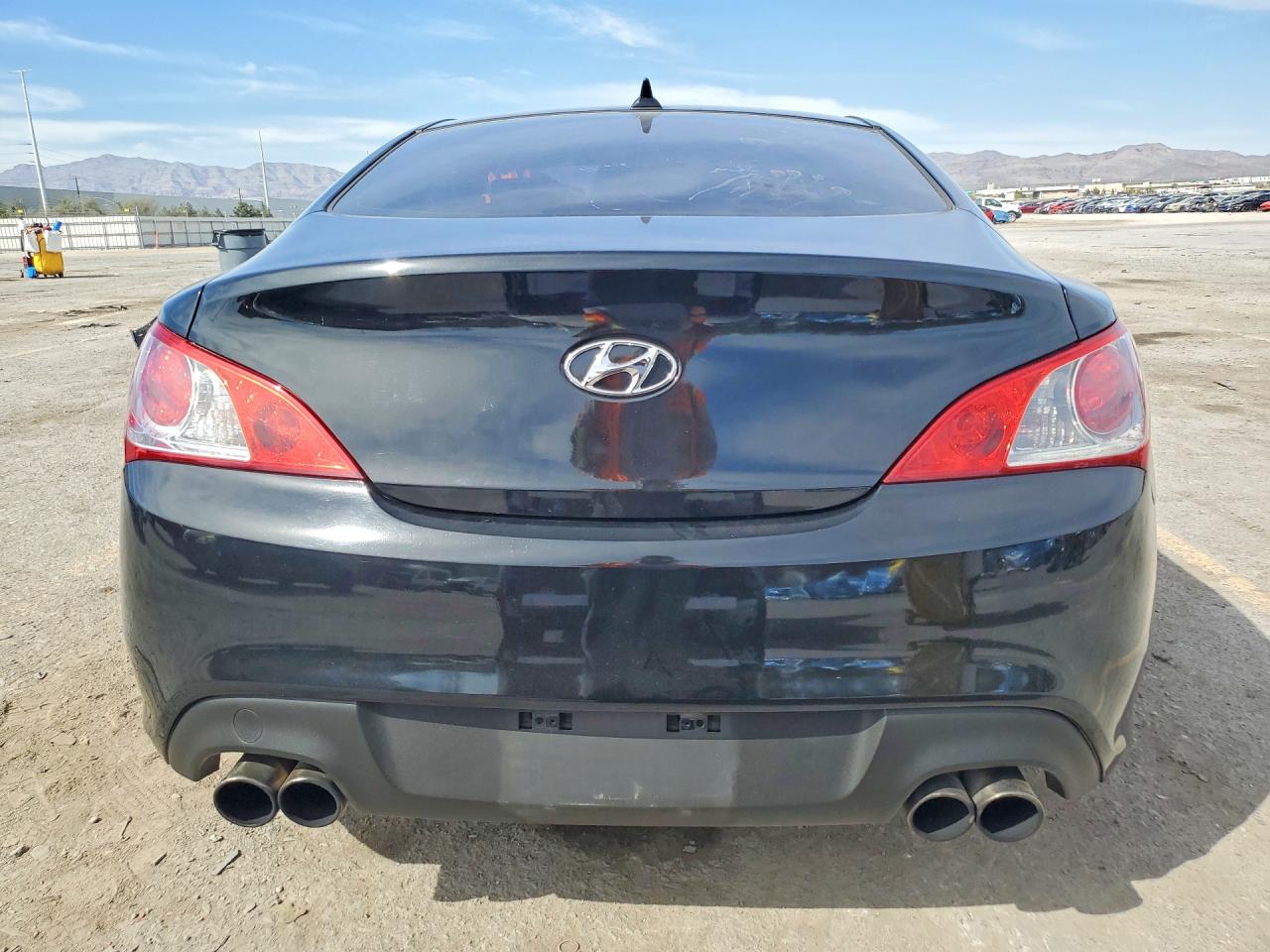 2010 HYUNDAI GENESIS COUPE 2.0T photo 6