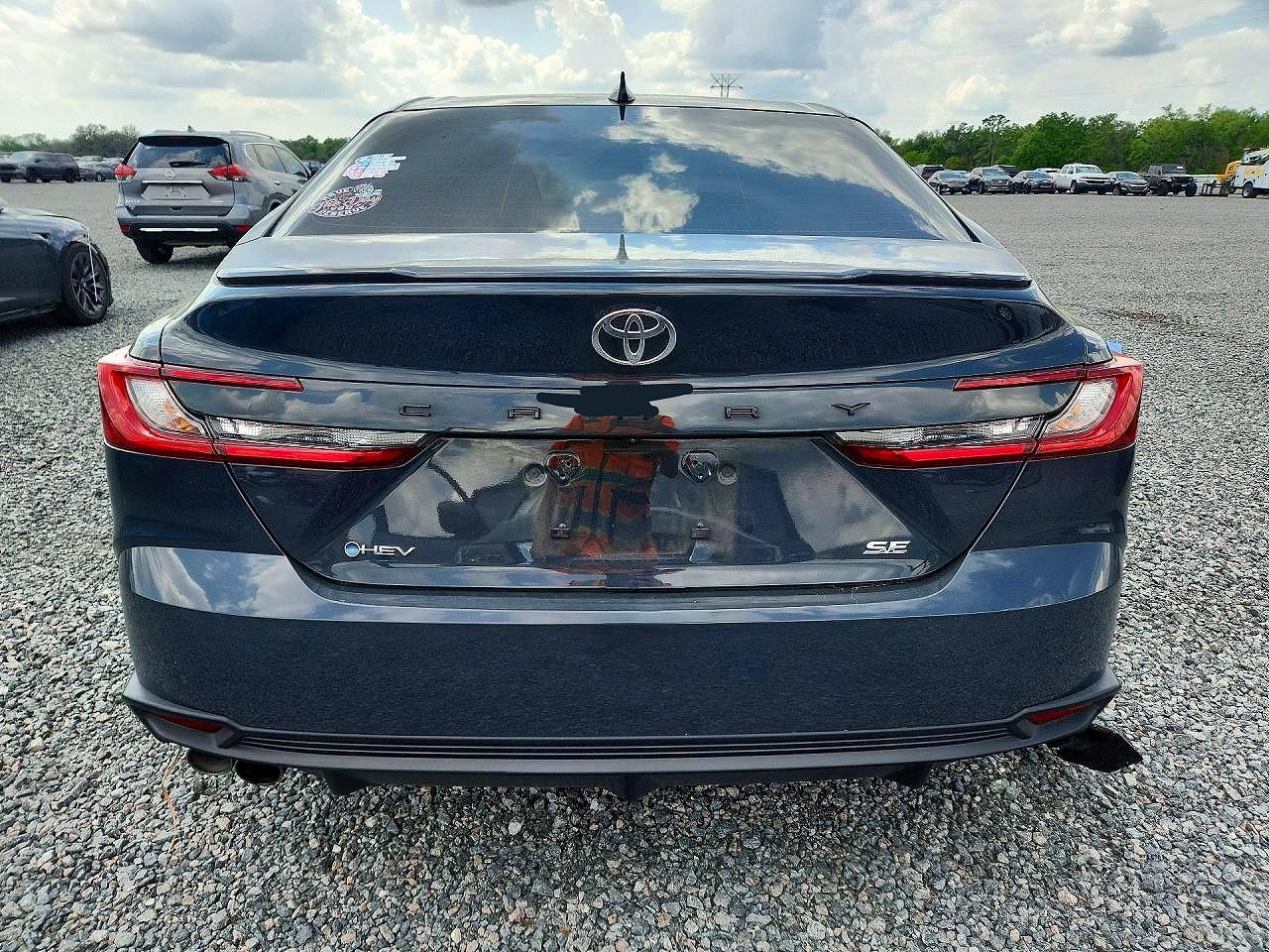 2025 TOYOTA CAMRY SE photo 6