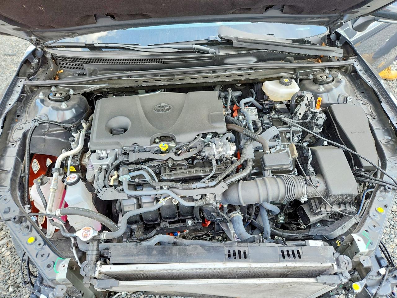 2025 TOYOTA CAMRY SE photo 11