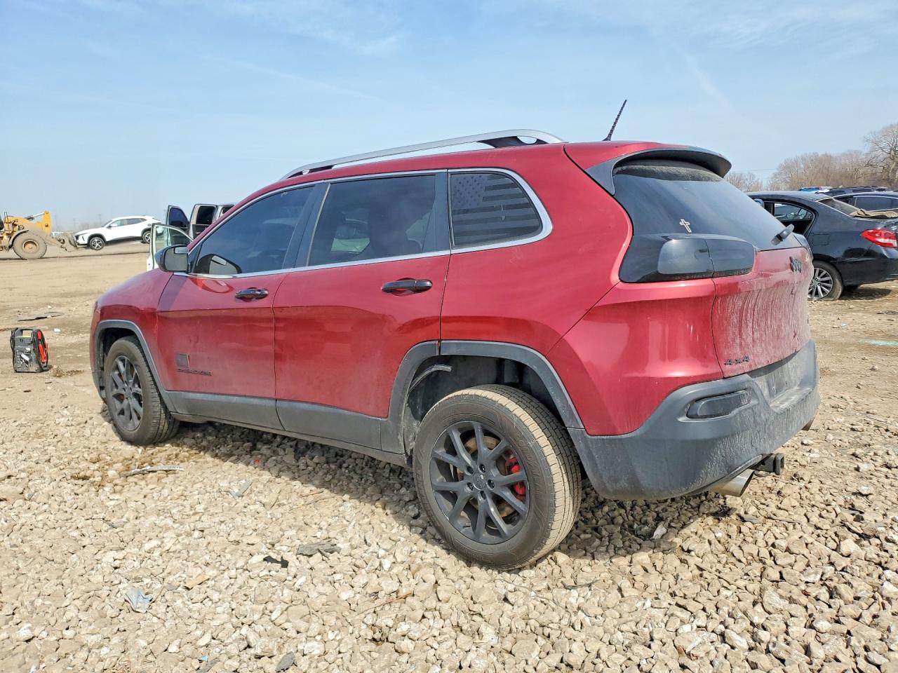 2014 JEEP CHEROKEE LATITUDE photo 2