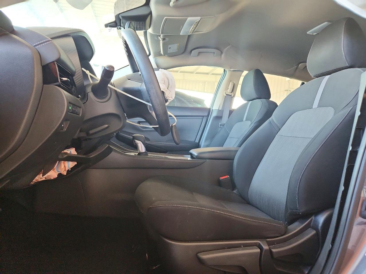 2023 NISSAN SENTRA SV photo 13