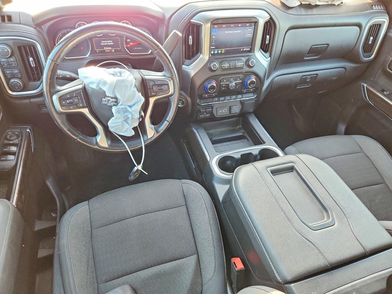 2019 CHEVROLET SILVERADO K1500 RST photo 15