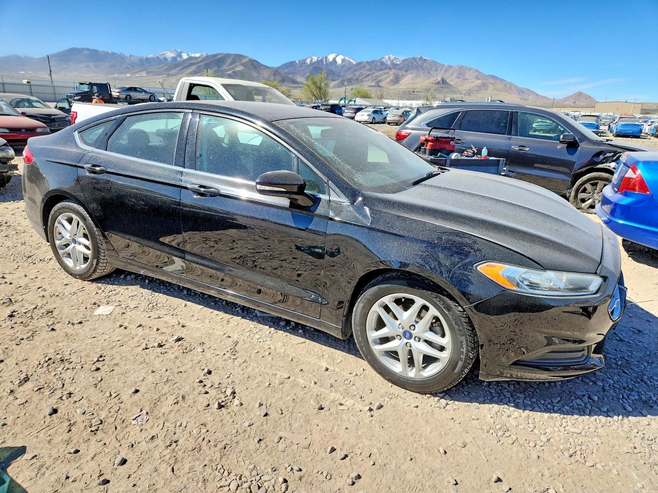 2016 FORD FUSION SE photo 4