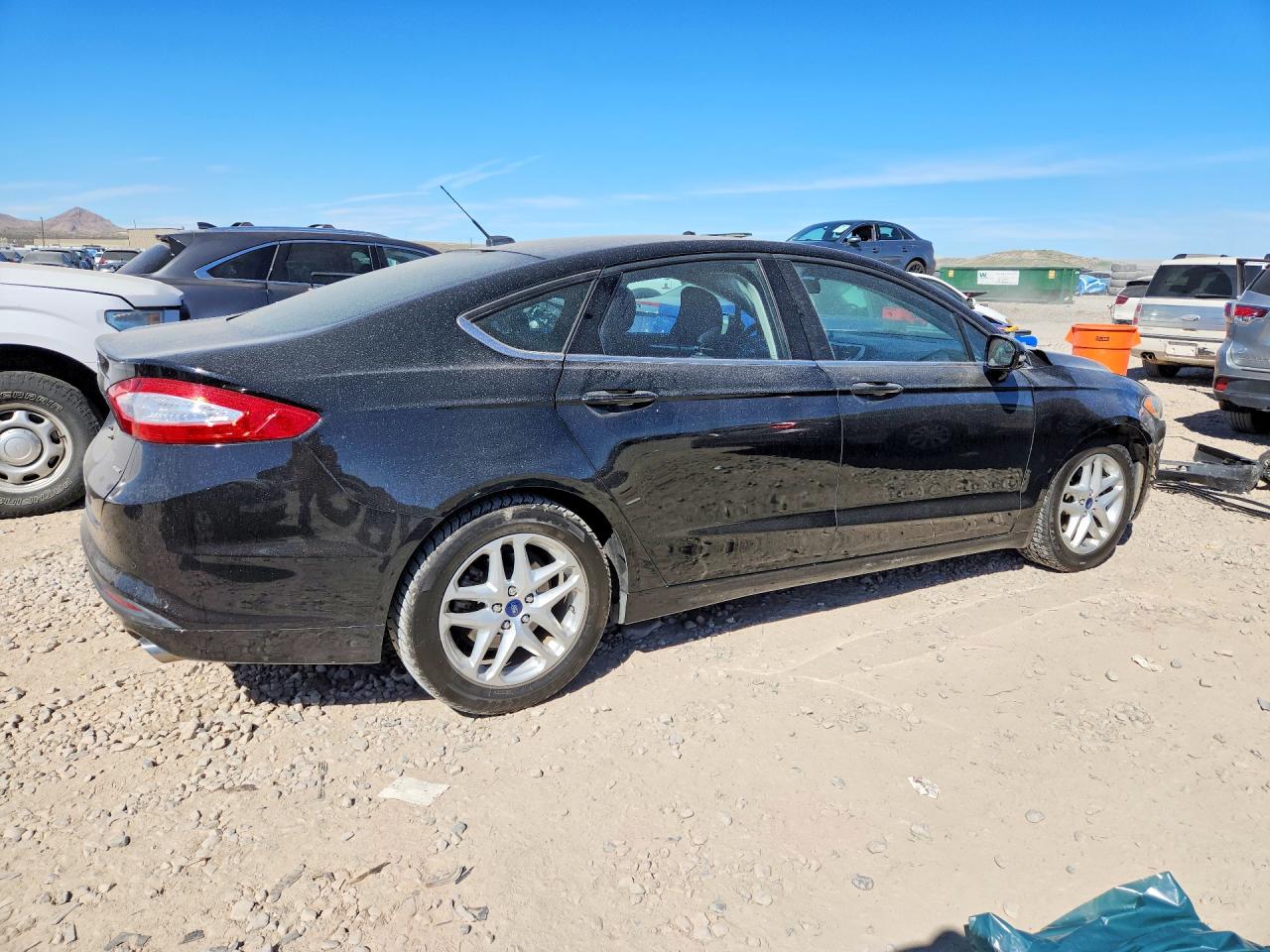 2016 FORD FUSION SE photo 3