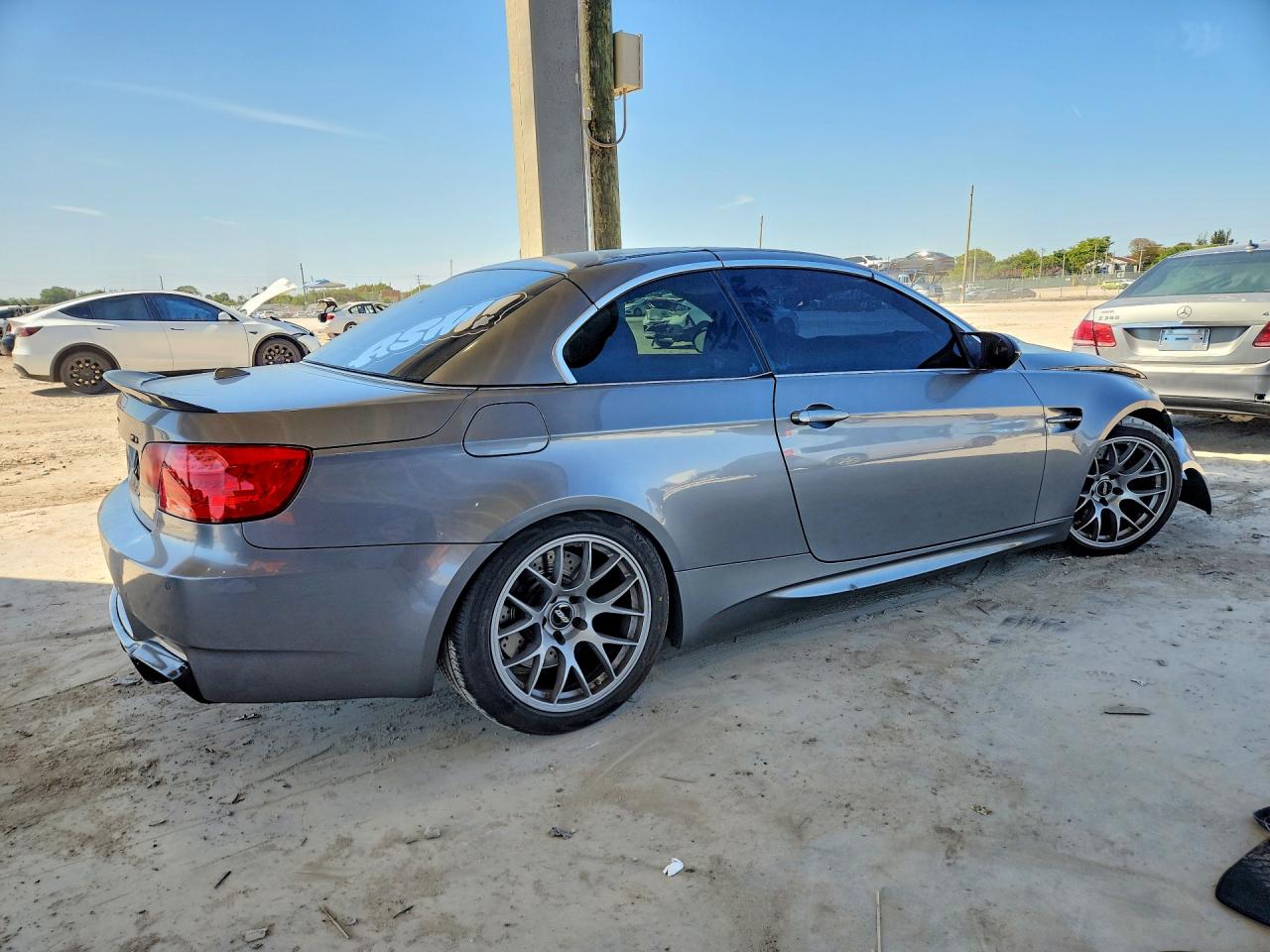 2011 BMW M3 photo 7