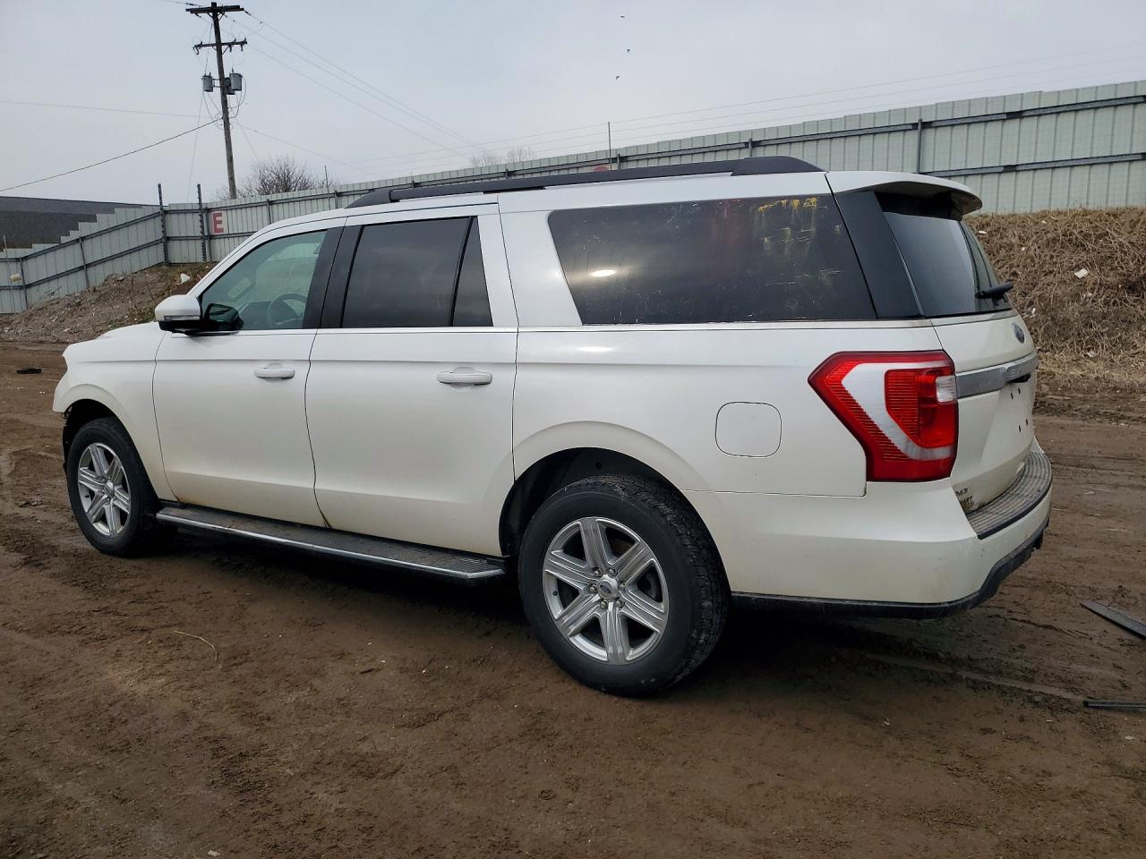 2019 FORD EXPEDITION MAX XLT photo 2