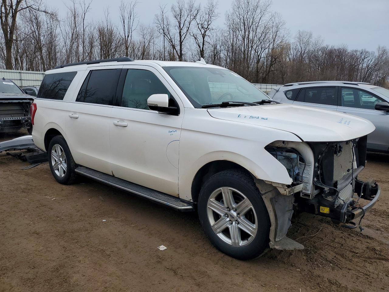2019 FORD EXPEDITION MAX XLT photo 4