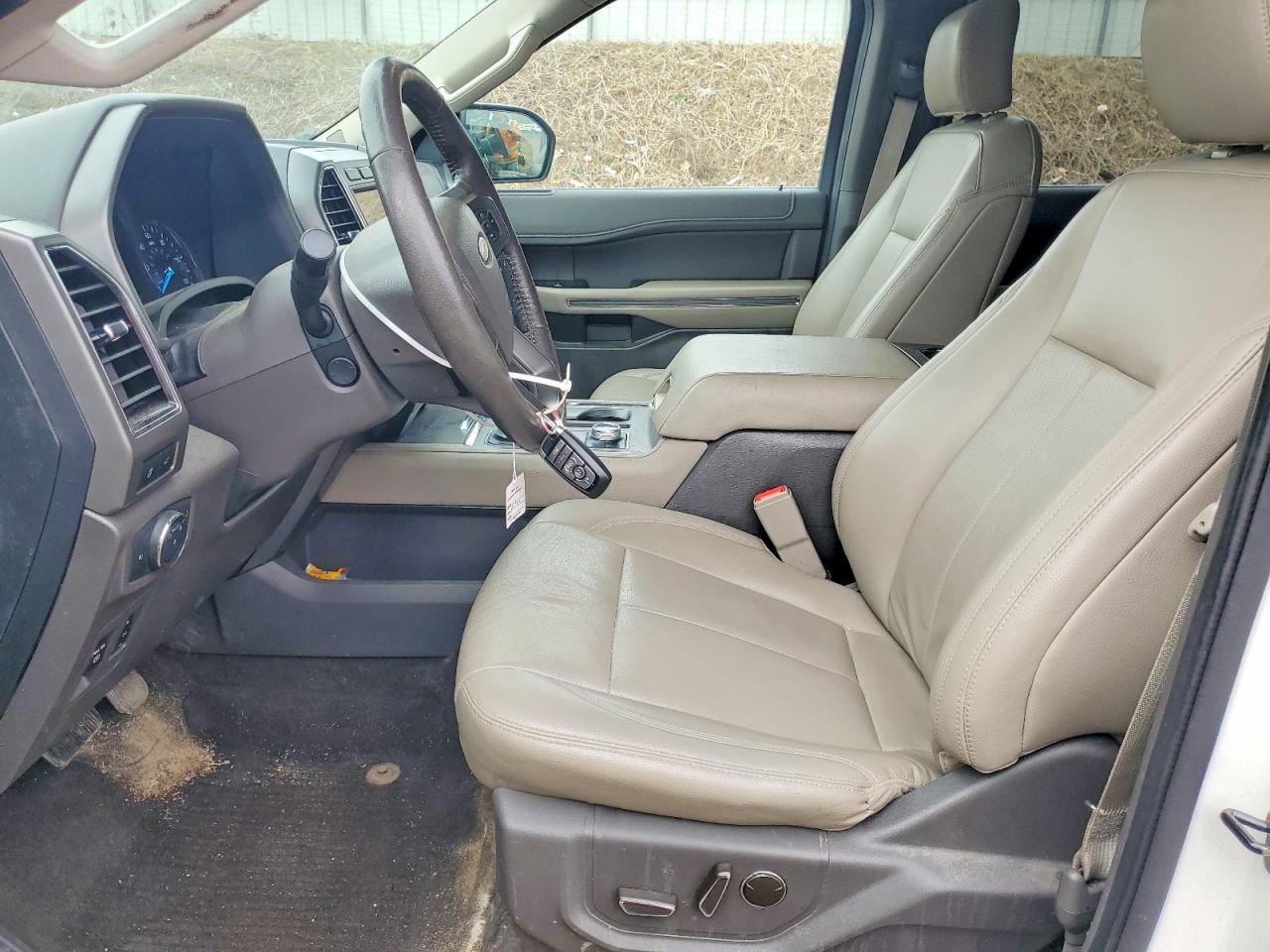 2019 FORD EXPEDITION MAX XLT photo 7