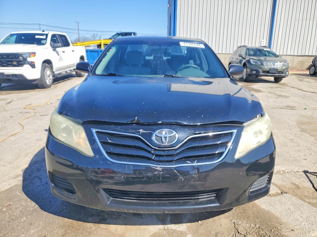 2010 TOYOTA CAMRY LE photo 5
