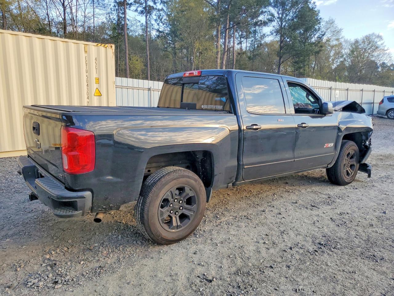 2016 CHEVROLET SILVERADO K1500 LTZ photo 7