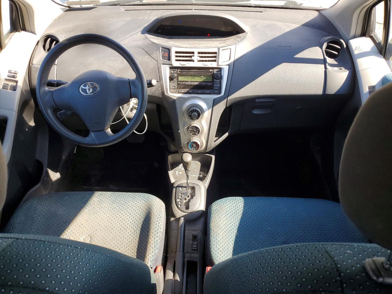 2007 TOYOTA YARIS BASE photo 15