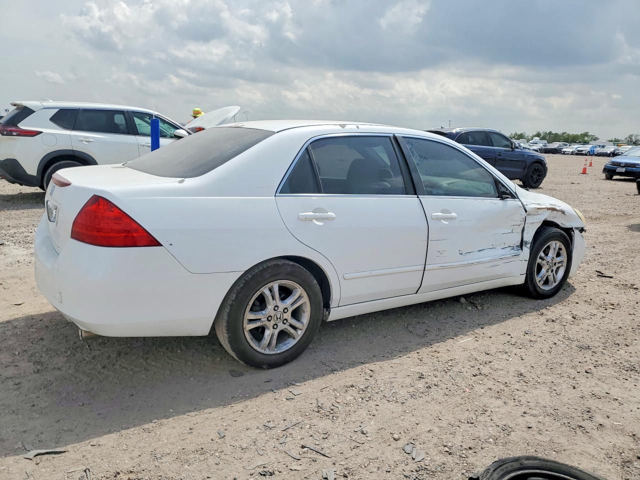 2006 HONDA ACCORD SE photo 7