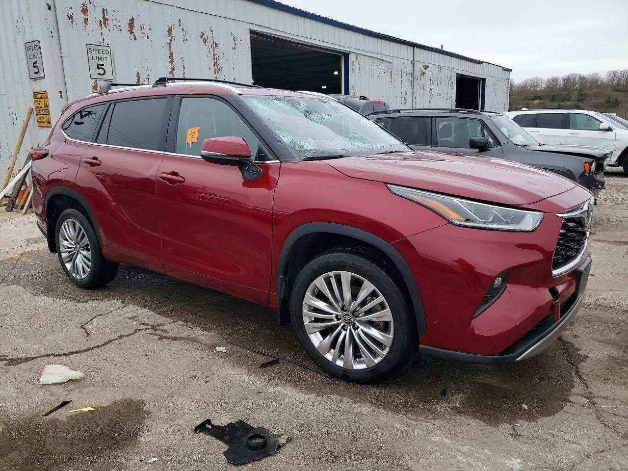 2023 TOYOTA HIGHLANDER PLATINUM photo 7