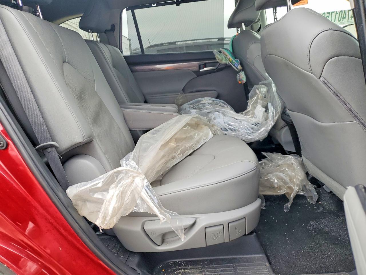 2023 TOYOTA HIGHLANDER PLATINUM photo 21