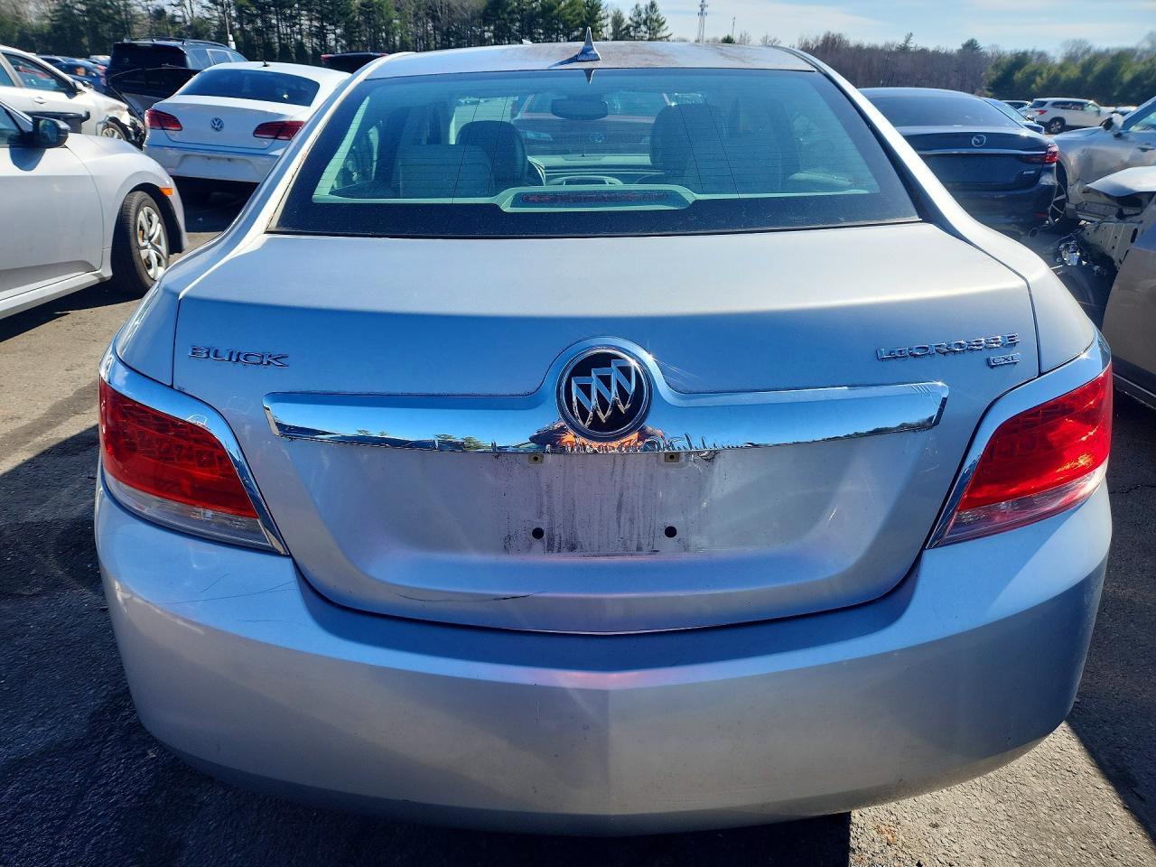 2010 BUICK LACROSSE CXL photo 11