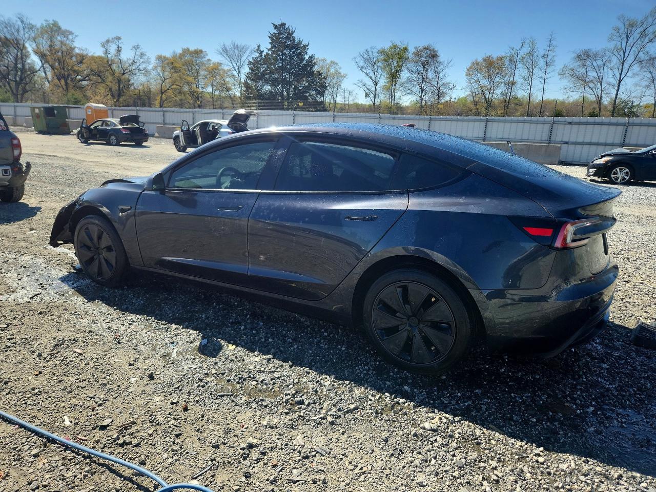 2024 TESLA MODEL 3 photo 4