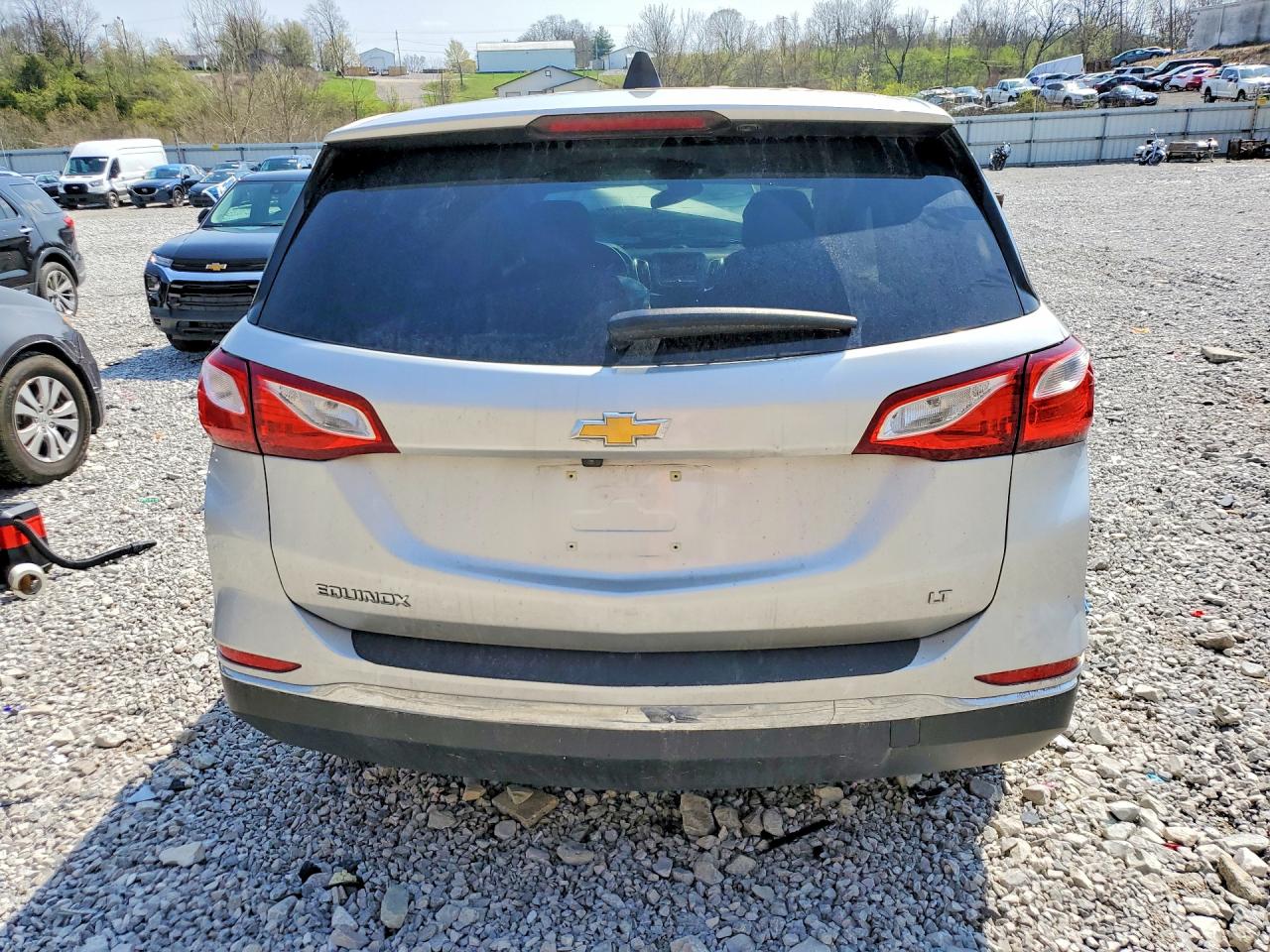 2020 CHEVROLET EQUINOX LT photo 11