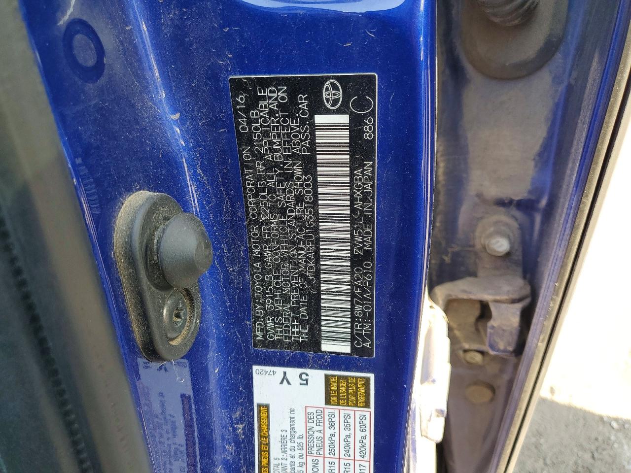 2016 TOYOTA PRIUS THREE photo 23