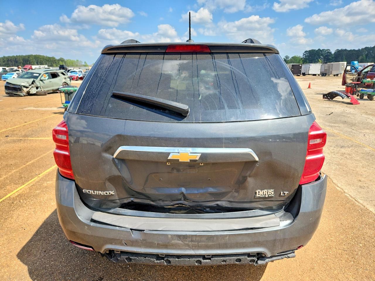 2017 CHEVROLET EQUINOX LT photo 16