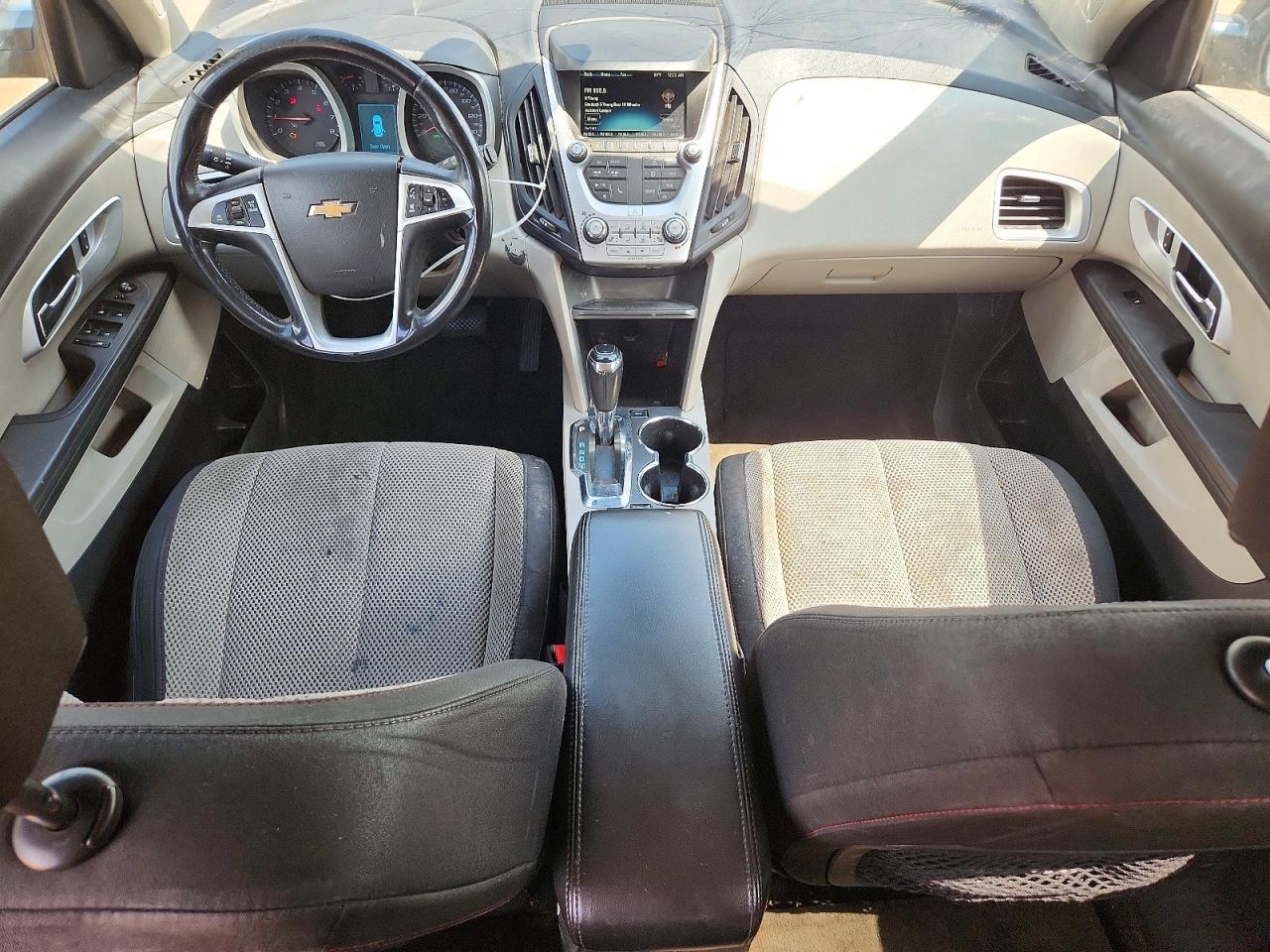 2017 CHEVROLET EQUINOX LT photo 22