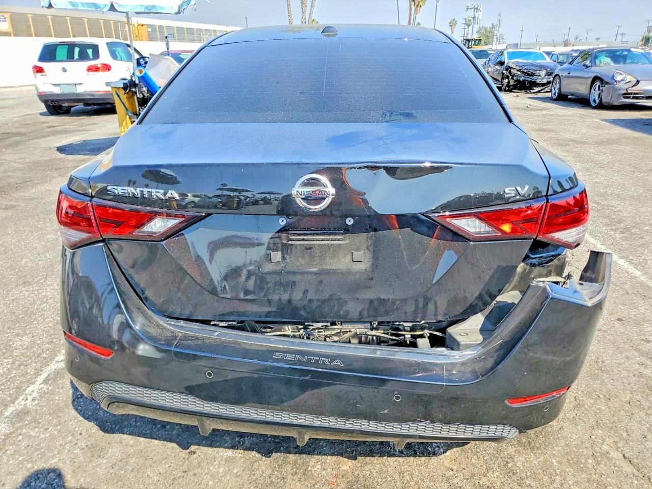2022 NISSAN SENTRA SV photo 11