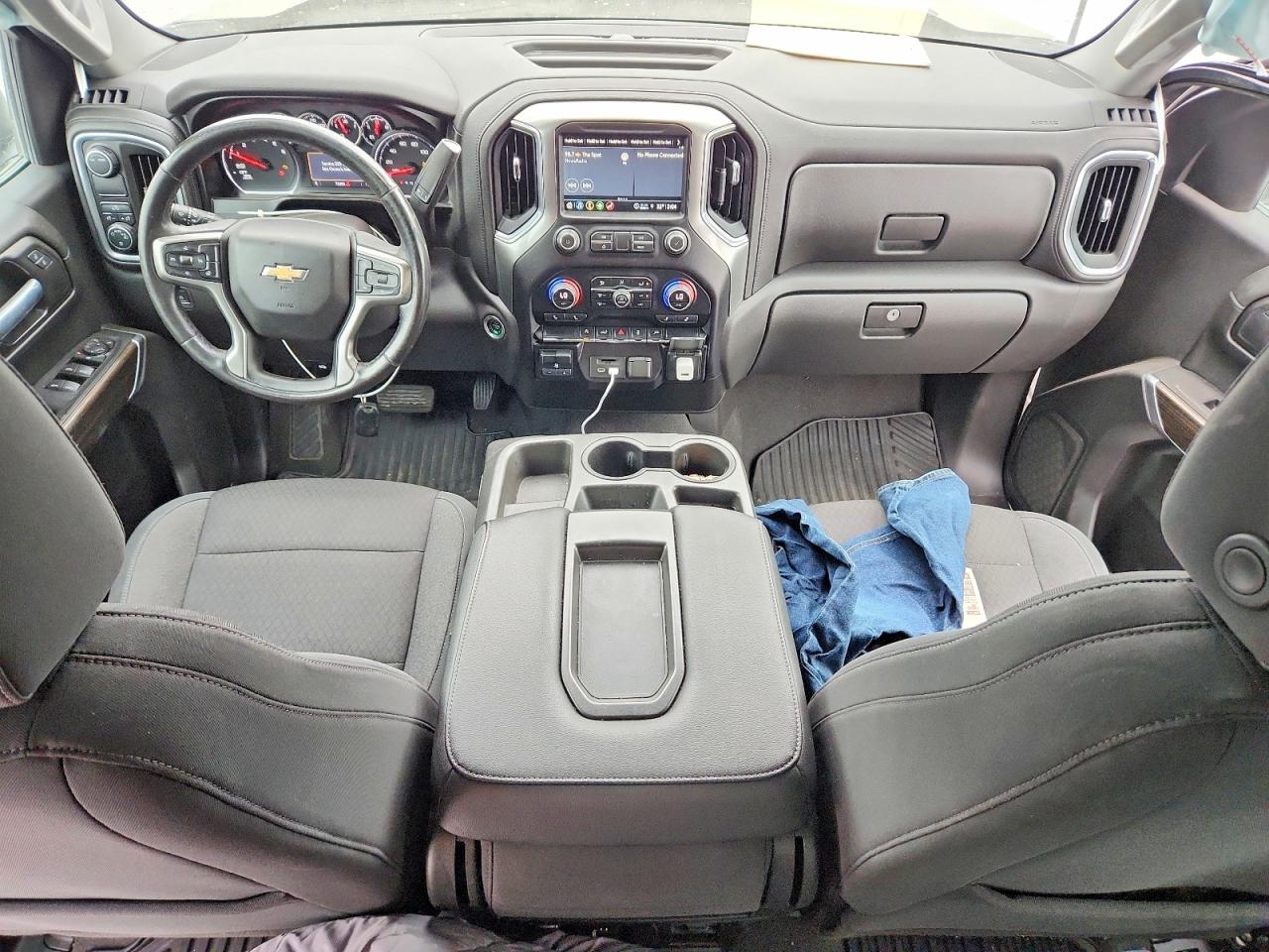 2021 CHEVROLET SILVERADO C1500 LT photo 8