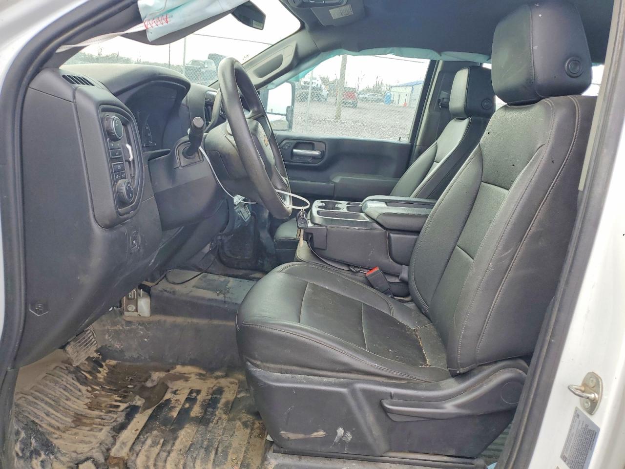 2023 CHEVROLET SILVERADO K2500 HEAVY DUTY photo 13