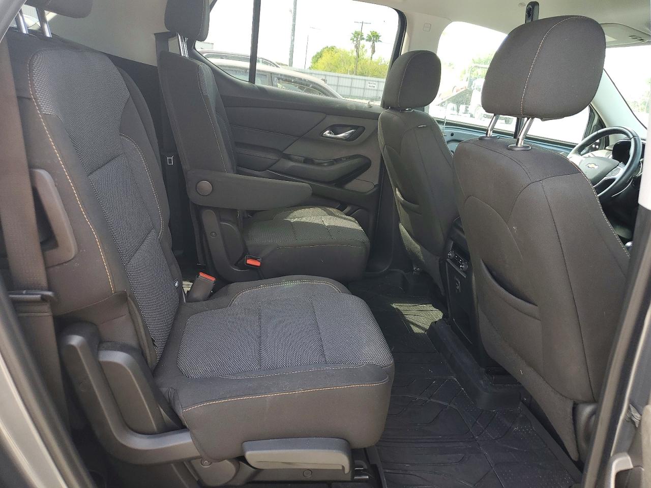 2020 CHEVROLET TRAVERSE LT photo 31